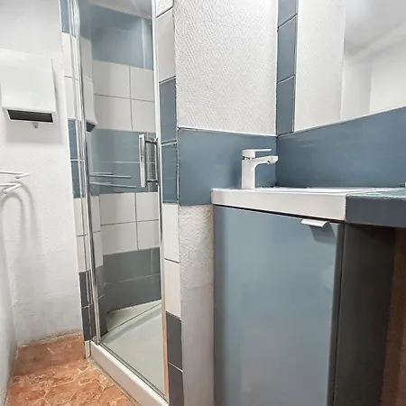 La Provence Apartment *